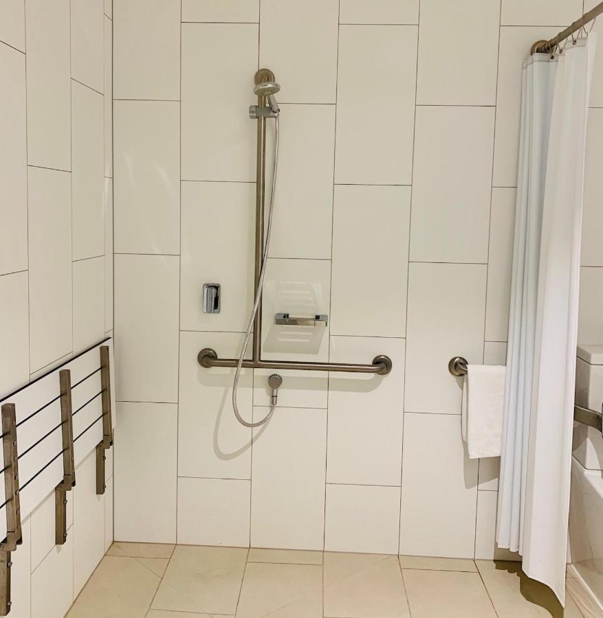 Quest Burwood East Aparthotel Ngoại thất bức ảnh